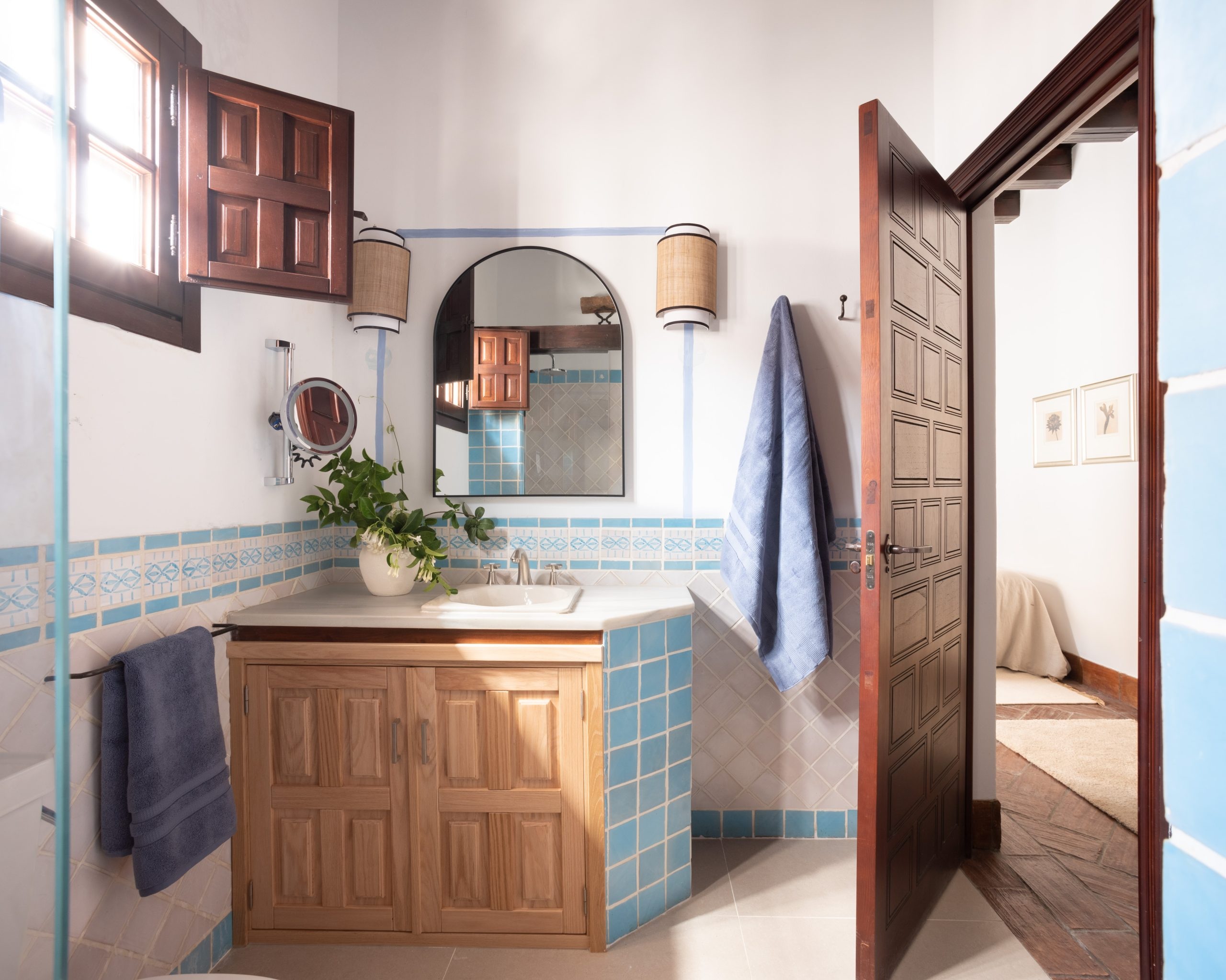 El-conejo-Bath-scaled